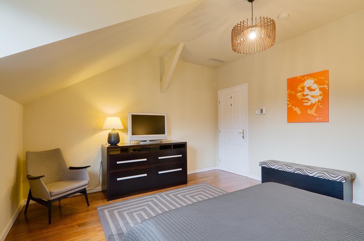 Kapital Inn Budapest Exteriör bild